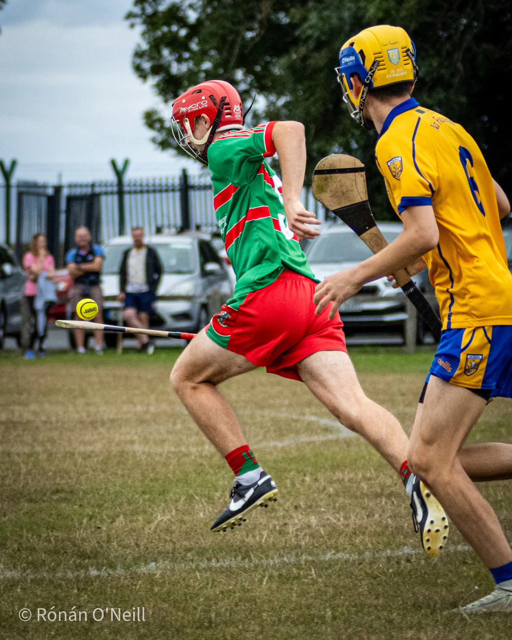 Naomh Barróg vs. Na Fianna — Dublin Junior G Hurling Championship, Collinstown, August 2026 (photograph 10 of 40)