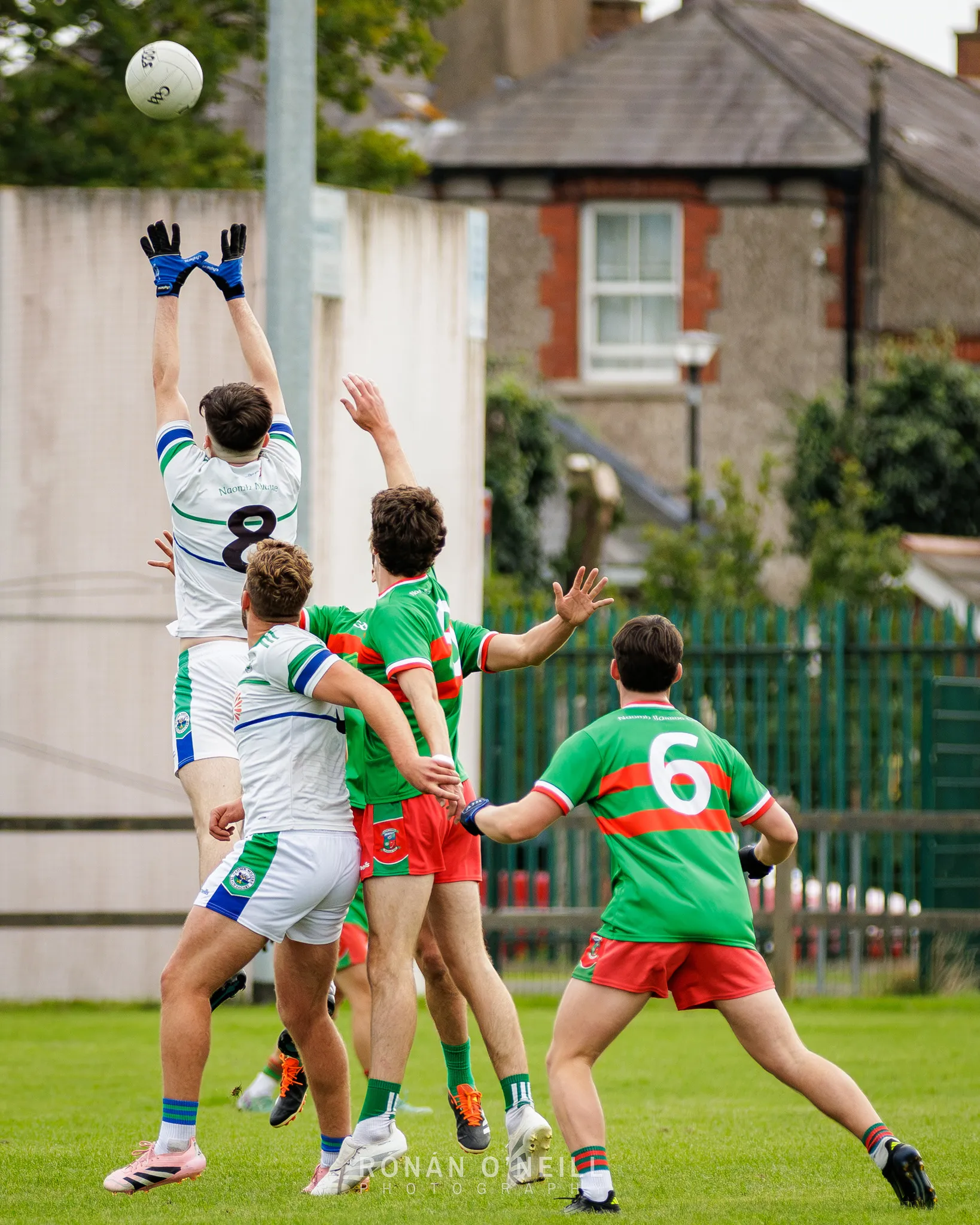 Naomh Barróg vs. St Mary's Saggart — Dublin Senior Football Championship 2, Pairc Barróg, September 2026 (photograph 18 of 40)