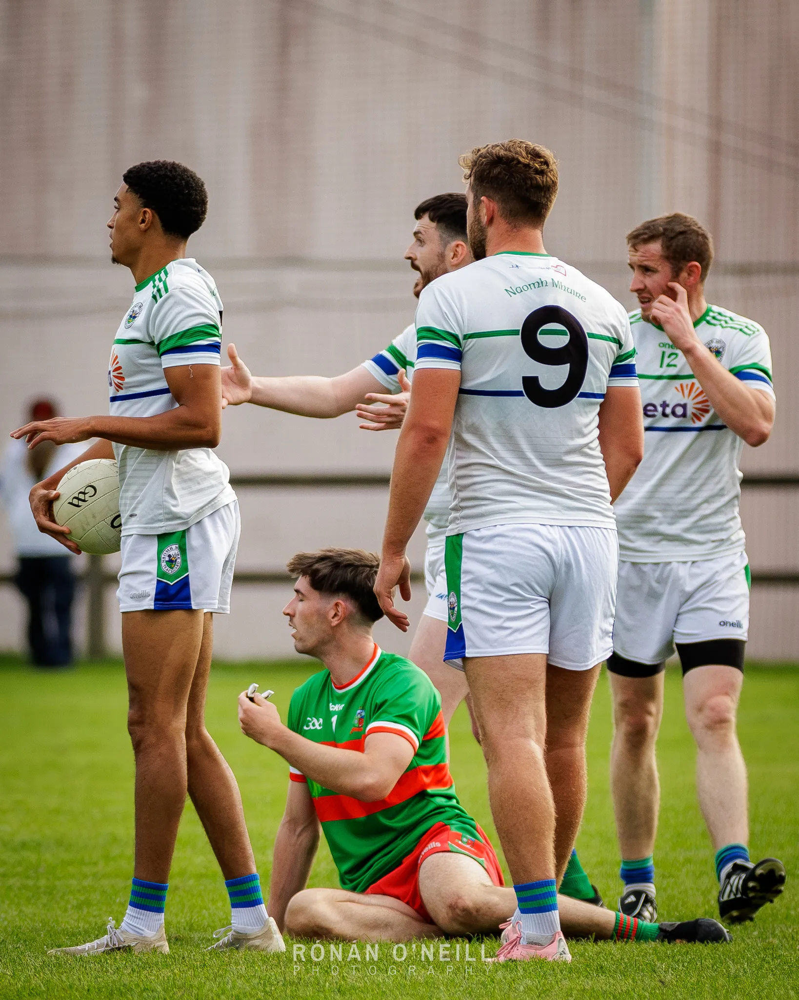 Naomh Barróg vs. St Mary's Saggart — Dublin Senior Football Championship 2, Pairc Barróg, September 2026 (photograph 26 of 40)