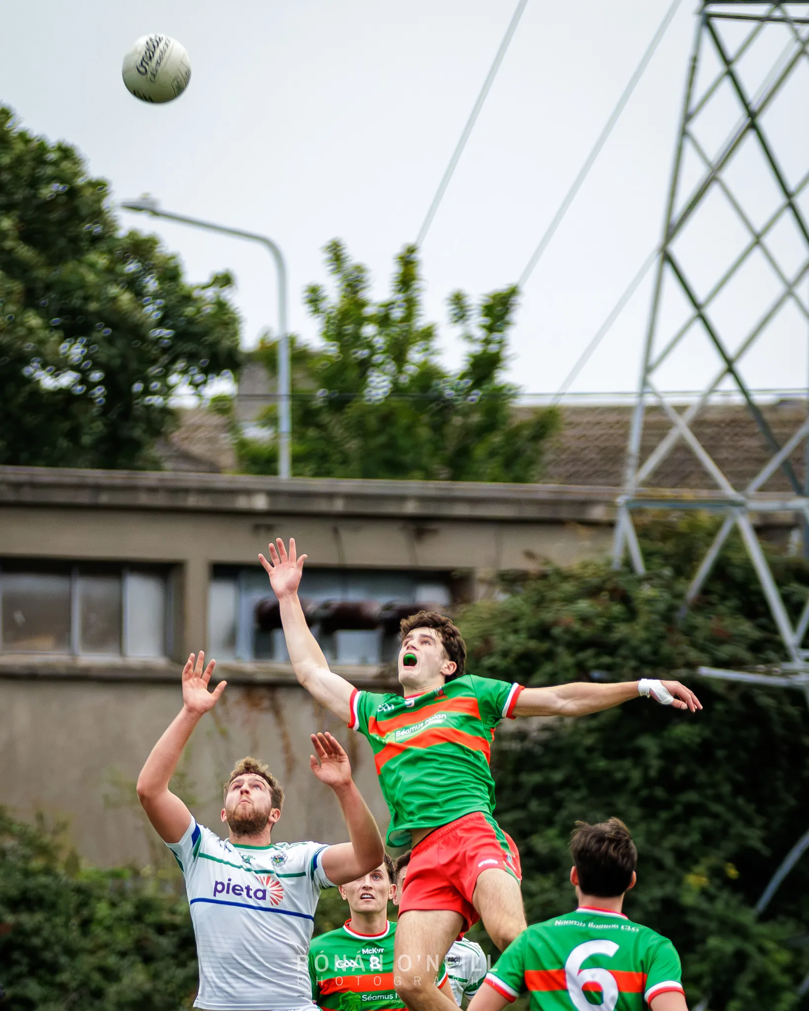 Naomh Barróg vs. St Mary's Saggart — Dublin Senior Football Championship 2, Pairc Barróg, September 2026 (photograph 10 of 40)