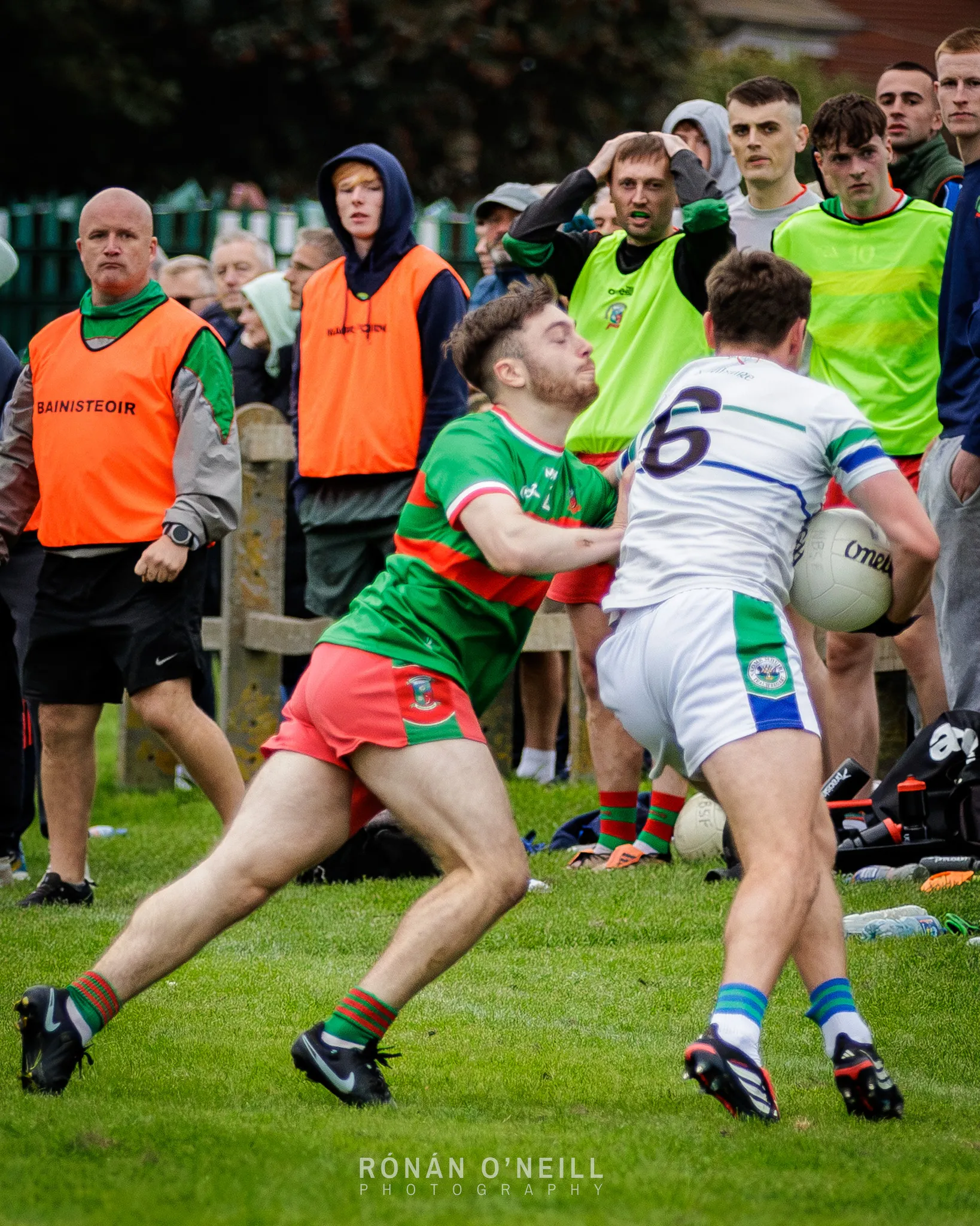 Naomh Barróg vs. St Mary's Saggart — Dublin Senior Football Championship 2, Pairc Barróg, September 2026 (photograph 38 of 40)