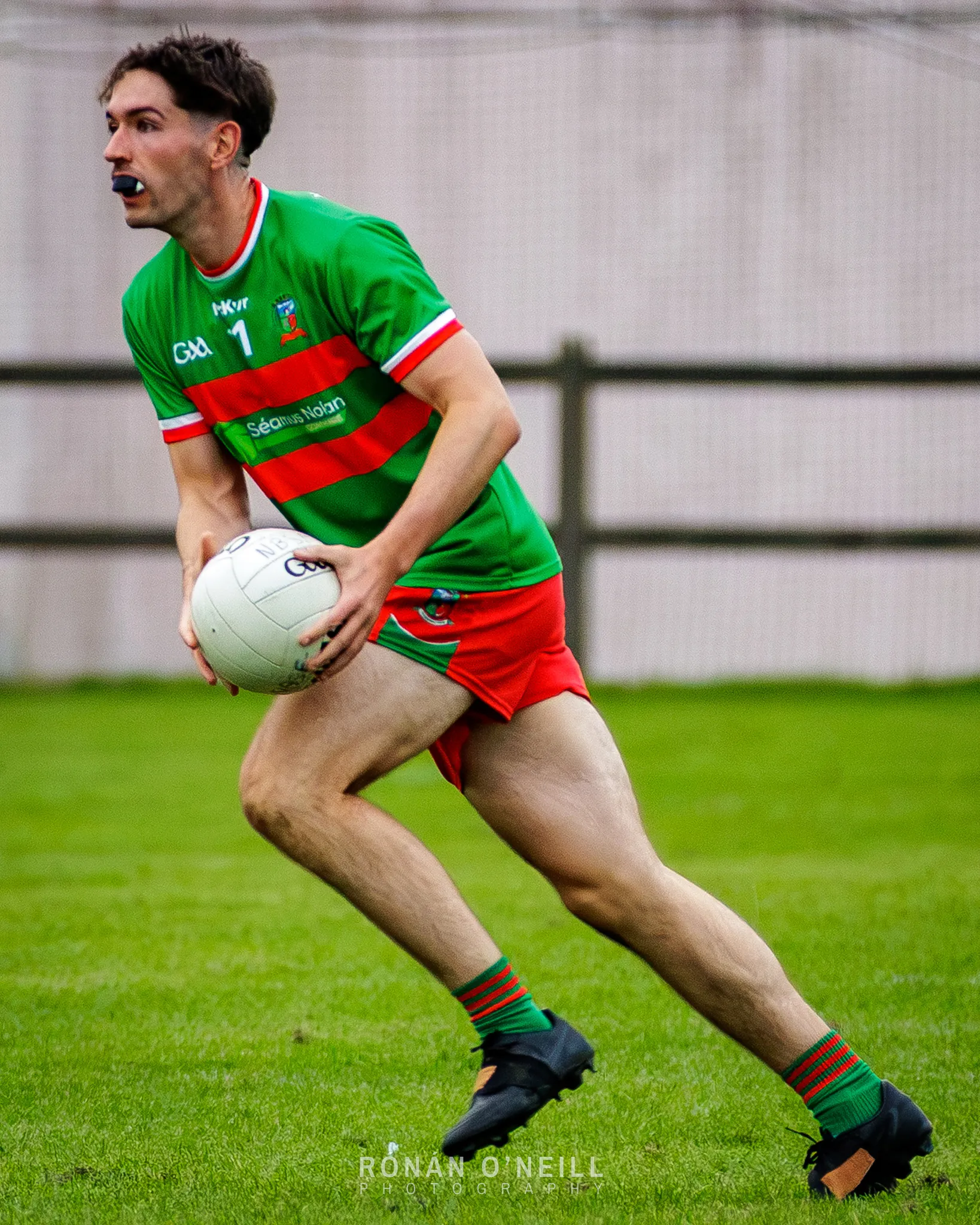 Naomh Barróg vs. St Mary's Saggart — Dublin Senior Football Championship 2, Pairc Barróg, September 2026 (photograph 7 of 40)