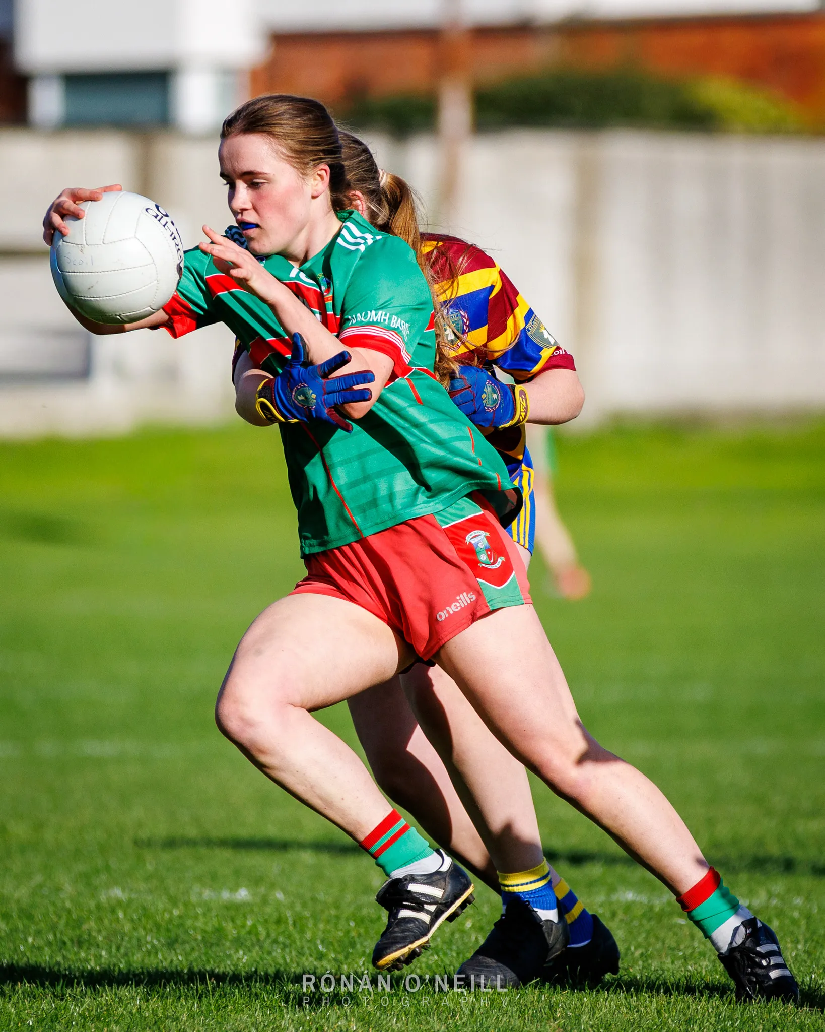 Naomh Barróg vs. Scoil Uí Chonaill — Dublin Minor Ladies Football Championship, Scoil Uí Chonaill, Clontarf Road, October 2026 (photograph 8 of 45)