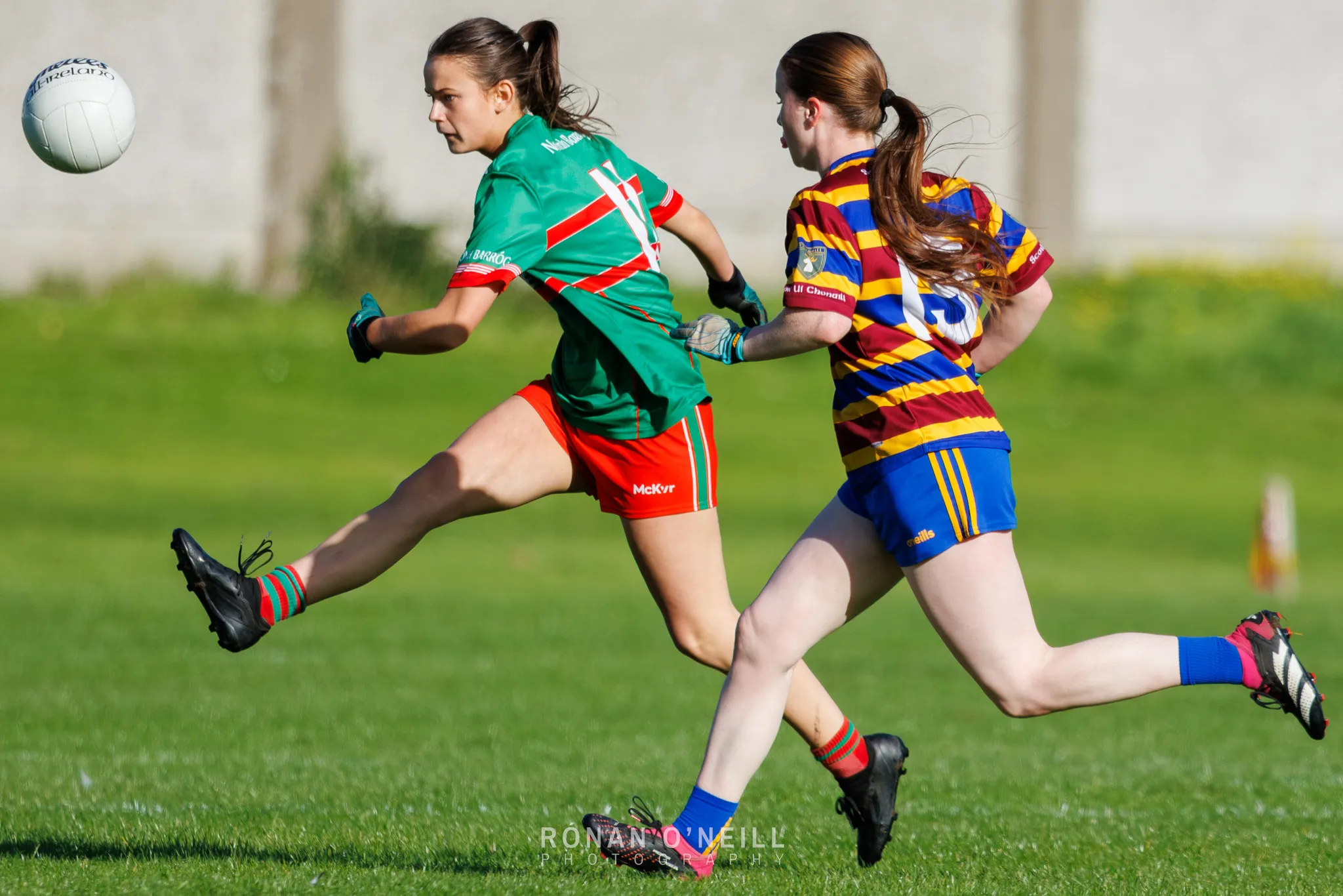 Naomh Barróg vs. Scoil Uí Chonaill — Dublin Minor Ladies Football Championship, Scoil Uí Chonaill, Clontarf Road, October 2026 (photograph 22 of 45)