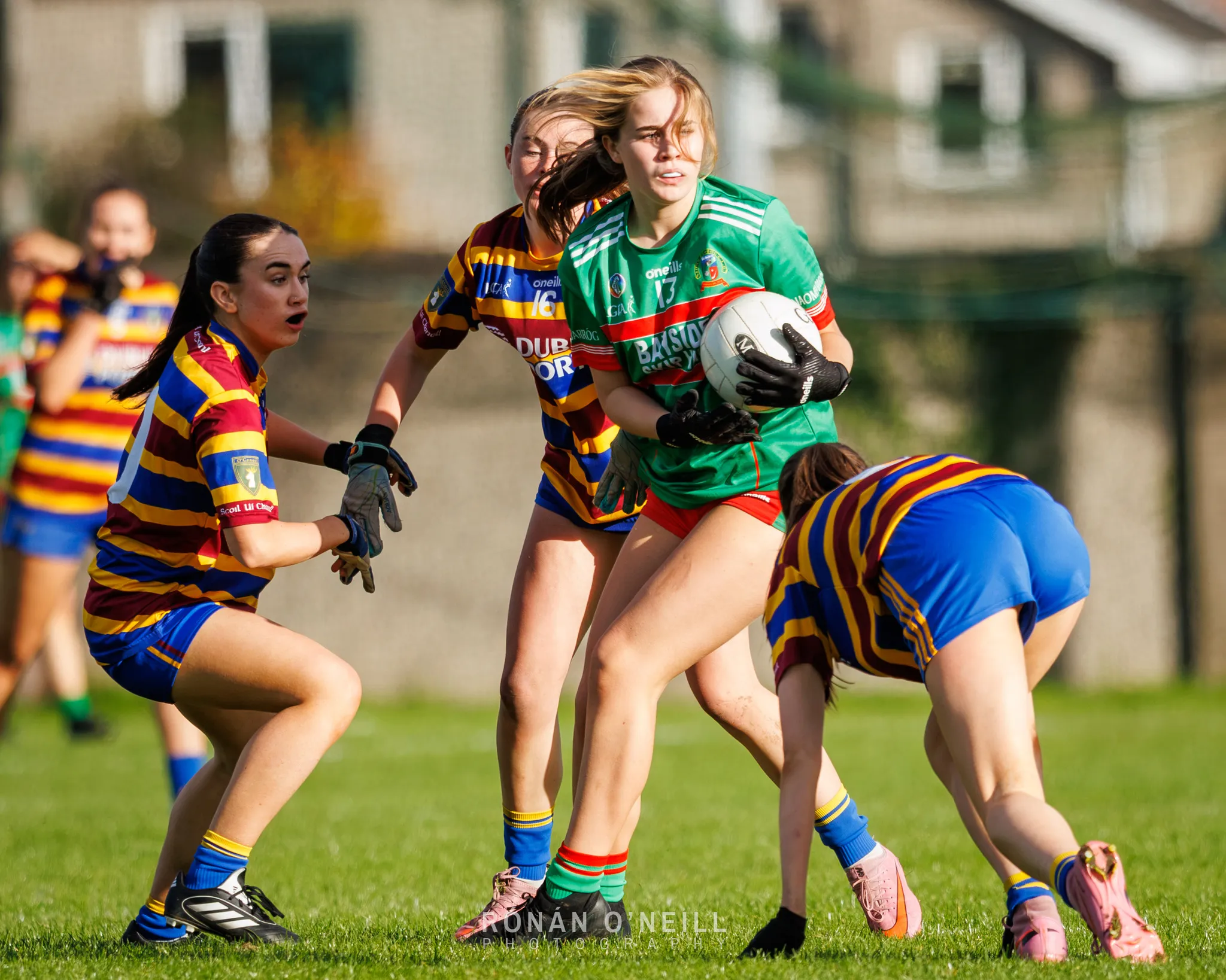 Naomh Barróg vs. Scoil Uí Chonaill — Dublin Minor Ladies Football Championship, Scoil Uí Chonaill, Clontarf Road, October 2026 (photograph 30 of 45)