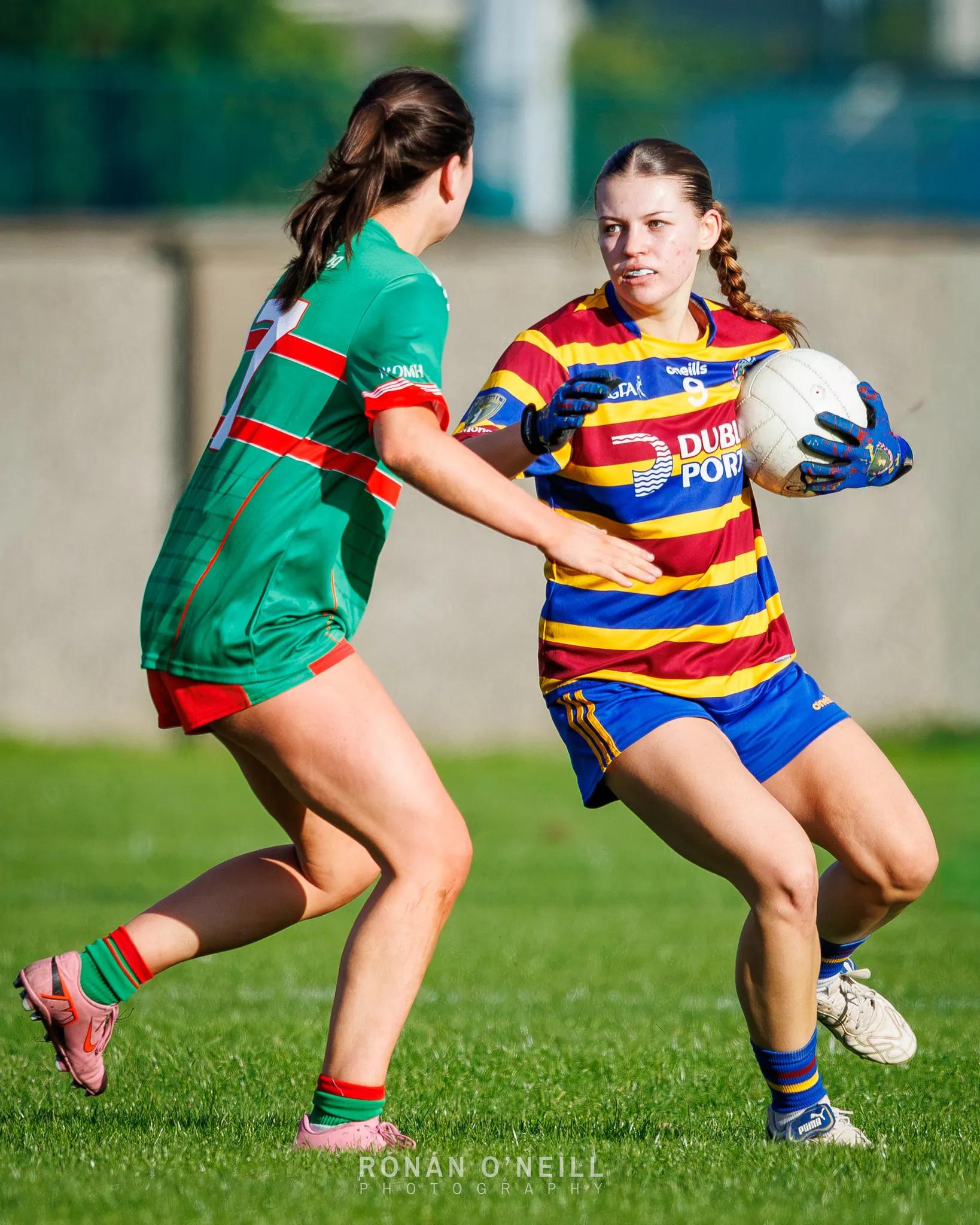 Naomh Barróg vs. Scoil Uí Chonaill — Dublin Minor Ladies Football Championship, Scoil Uí Chonaill, Clontarf Road, October 2026 (photograph 32 of 45)