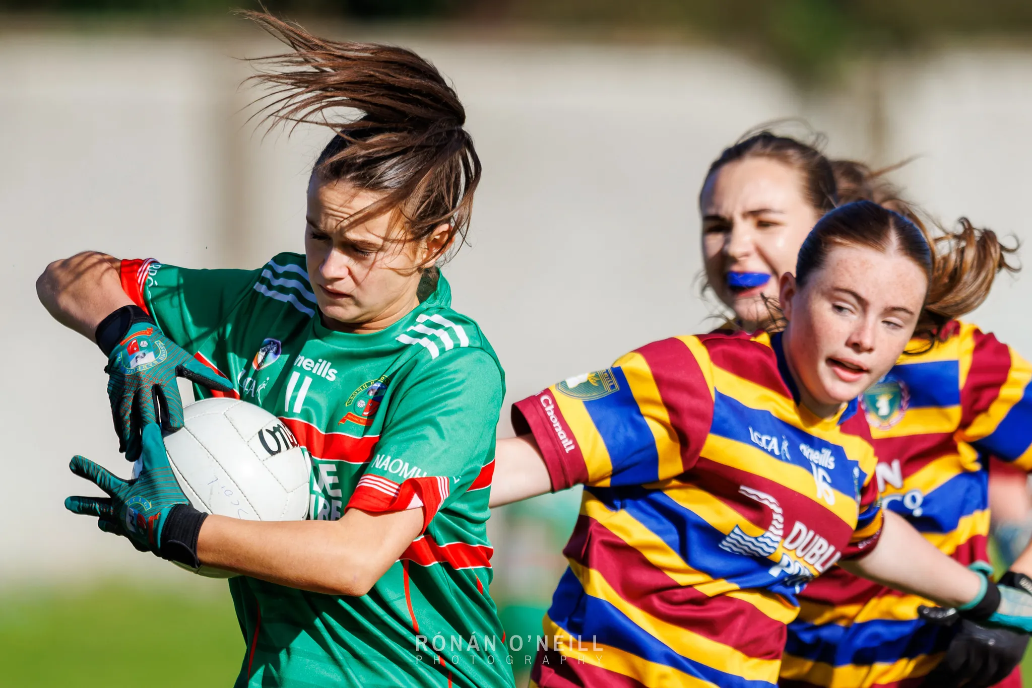 Naomh Barróg vs. Scoil Uí Chonaill — Dublin Minor Ladies Football Championship, Scoil Uí Chonaill, Clontarf Road, October 2026 (photograph 6 of 45)