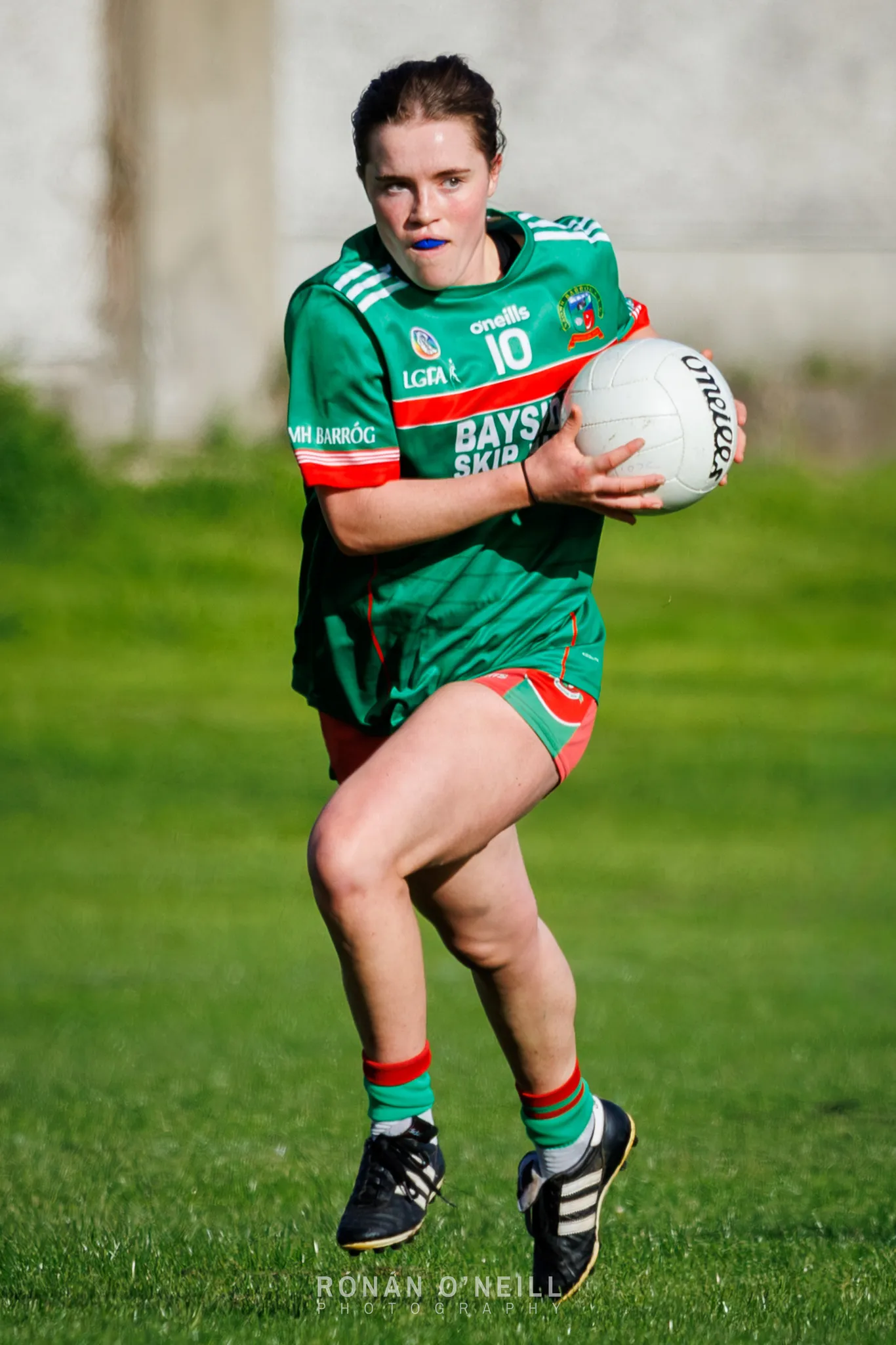 Naomh Barróg vs. Scoil Uí Chonaill — Dublin Minor Ladies Football Championship, Scoil Uí Chonaill, Clontarf Road, October 2026 (photograph 13 of 45)